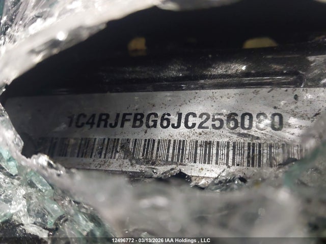 1C4RJFBG6JC256080 Jeep Grand Cherokee Limited