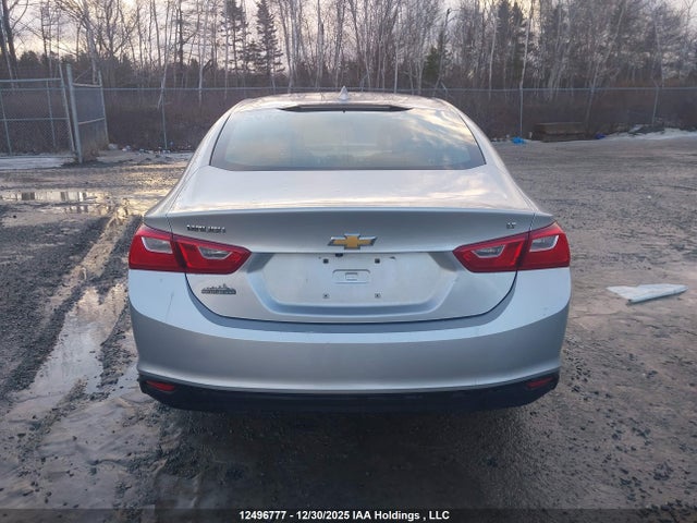 1G1ZD5ST7JF209744 Chevrolet MALIBU LT
