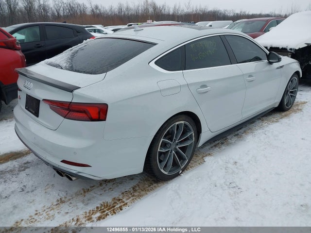 WAUC4CF5XJA130494 Audi S5 SPORTBACK