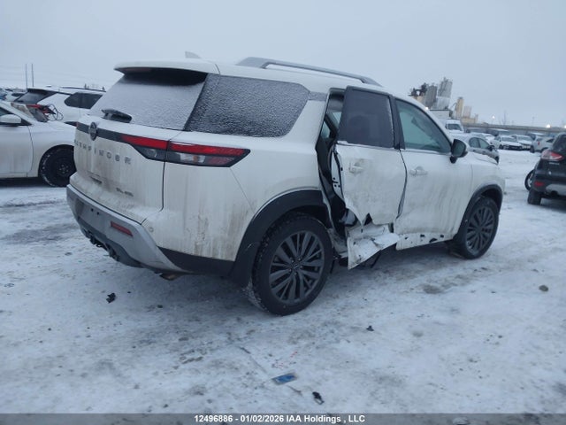5N1DR3CEXRC241328 Nissan Pathfinder Sl