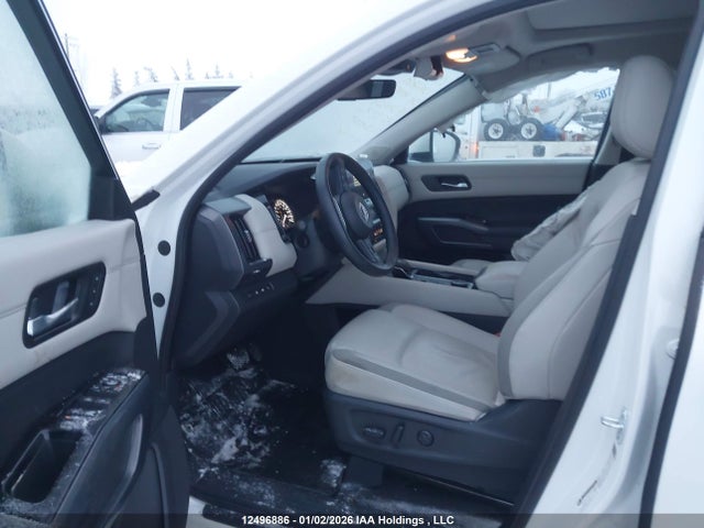 5N1DR3CEXRC241328 Nissan Pathfinder Sl