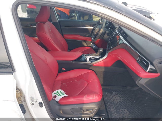 4T1K61AK8LU351132 Toyota Camry