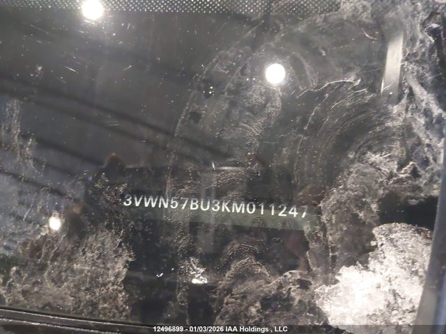 3VWN57BU3KM011247 Volkswagen Jetta