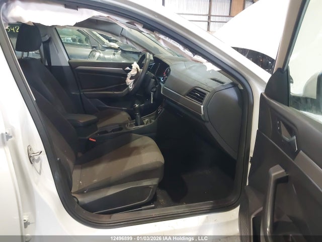 3VWN57BU3KM011247 Volkswagen Jetta