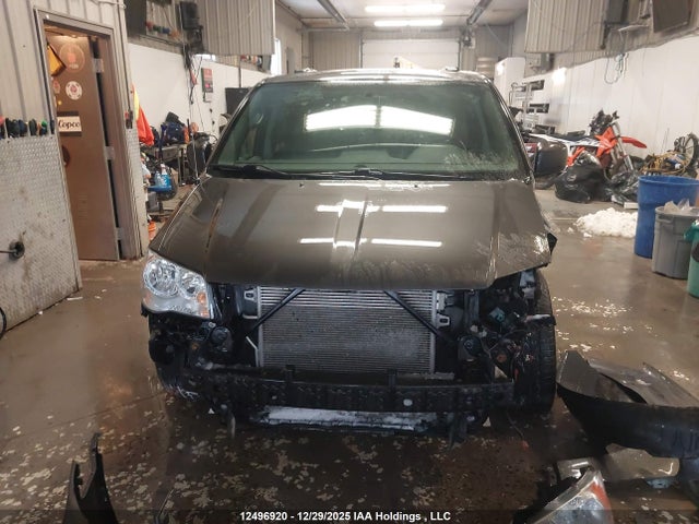 2C4RDGBGXFR684911 Dodge Grand Caravan Se