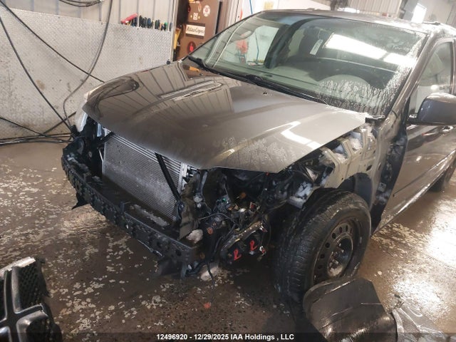 2C4RDGBGXFR684911 Dodge Grand Caravan Se
