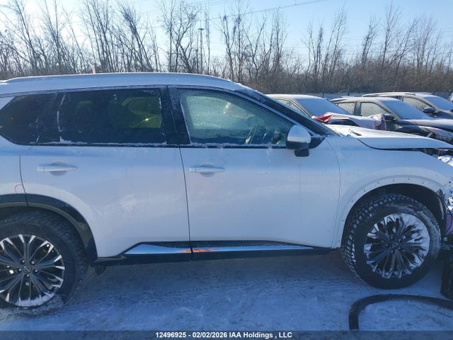 JN8BT3DD5RW450580 Nissan Rogue Platinum