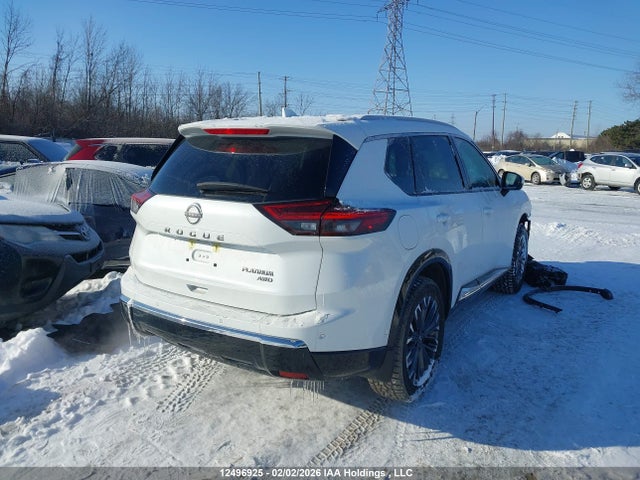 JN8BT3DD5RW450580 Nissan Rogue Platinum