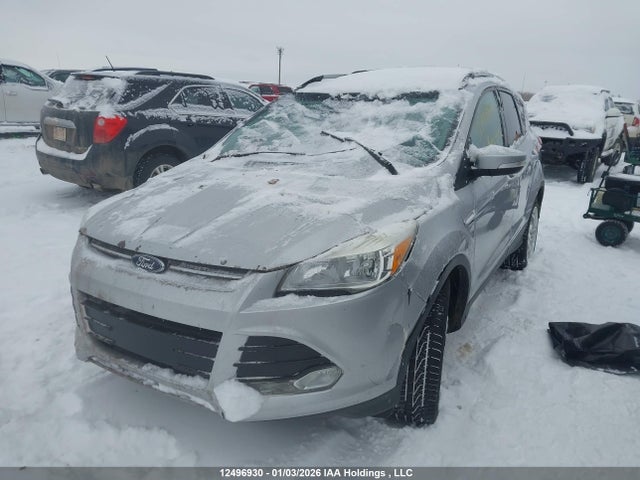 Ford Escape Titanium 2015 1FMCU9J9XFUB85366 Image 2