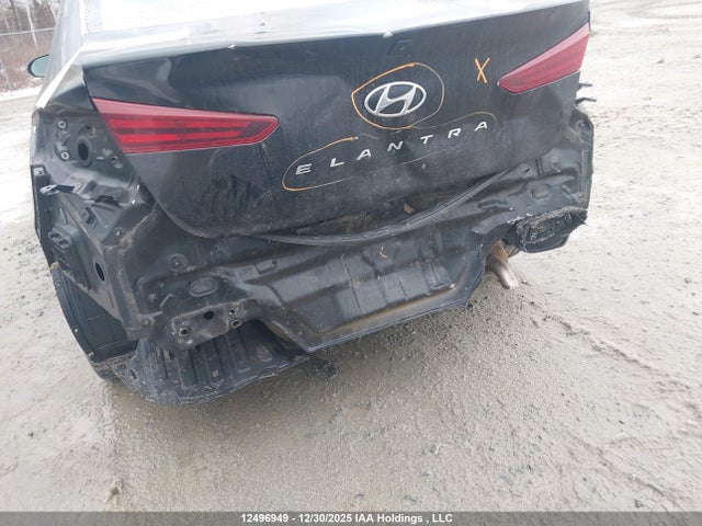 KMHD84LF3KU884623 Hyundai Elantra Preferred