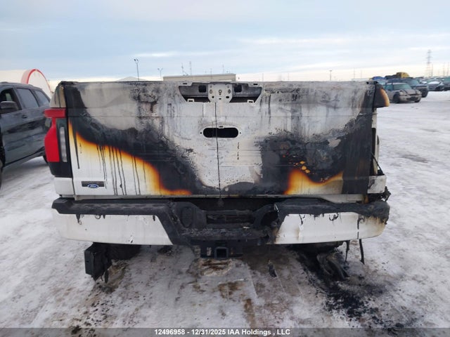1FTVW3LK1RWG33779 Ford F-150 Lightning Xlt