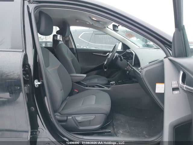 KNDCP3L15R5129365 KIA Niro Ev Wind