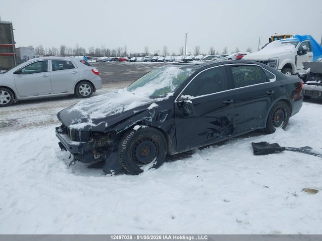 Volkswagen Passat 2015 1VWBS7A34FC069640 Image 2