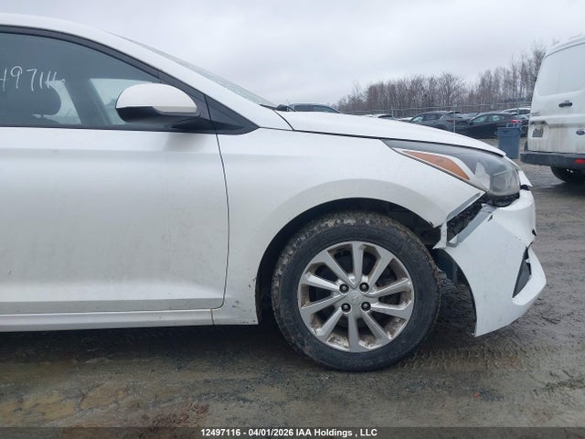 3KPC24A38JE004927 Hyundai ACCENT GL