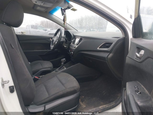 3KPC24A38JE004927 Hyundai ACCENT GL