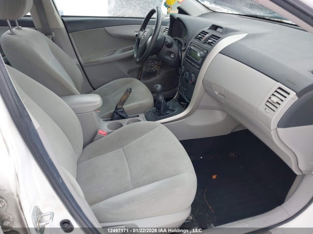 2012 Toyota Corolla Ce მანქანა იყიდება აუქციონზე, vin: 2T1BU4EE5CC794285, აუქციონის ნომერი: 12497171