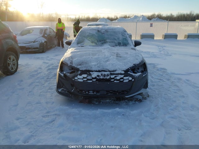 WAUGUCGYXTA028108 Audi A3 PREMIUM