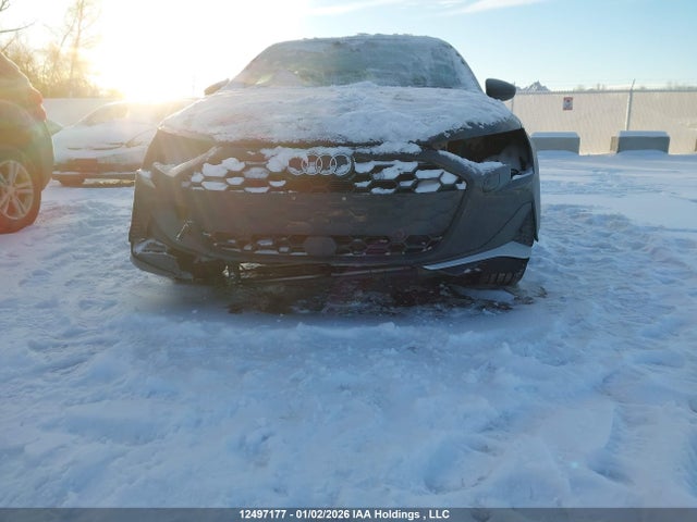 WAUGUCGYXTA028108 Audi A3 PREMIUM
