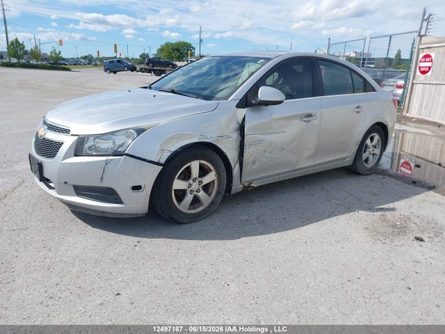 Chevrolet Cruze 2lt 2014 1G1PE5SB4E7319551 Image 2