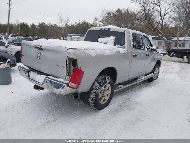 3C6UR5DL2JG105328 RAM 2500 Slt