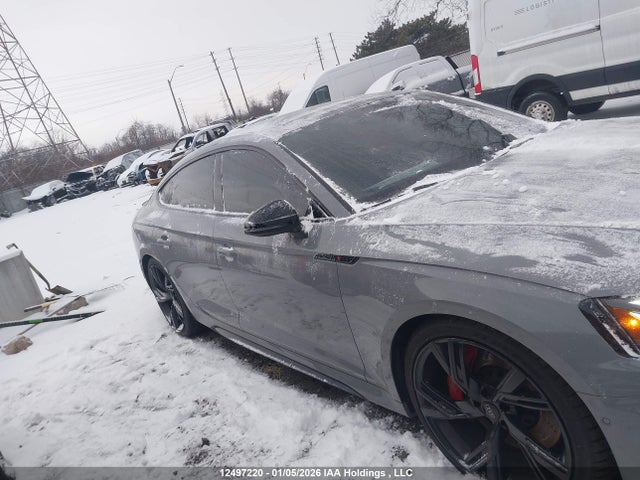 WUAAWCF54SA901332 Audi RS5