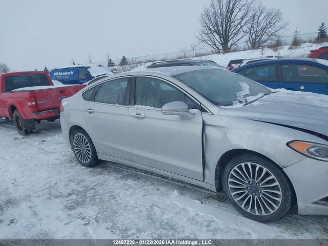 3FA6P0T9XJR112358 Ford FUSION SE