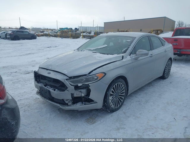 3FA6P0T9XJR112358 Ford FUSION SE