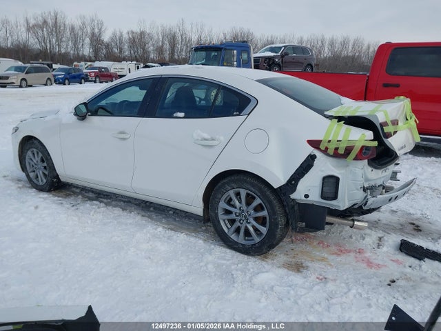 JM1BPACM8S1793635 Mazda 3 Preferred