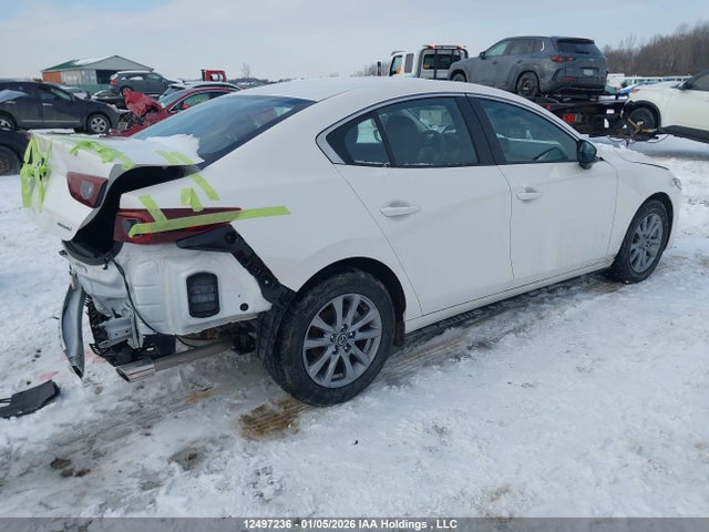 JM1BPACM8S1793635 Mazda 3 Preferred