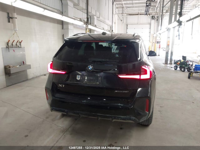 WBX73EF03S5088724 BMW X1 Xdrive28i