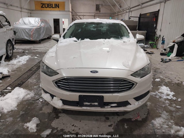 3FA6P0H78HR134733 Ford FUSION SE