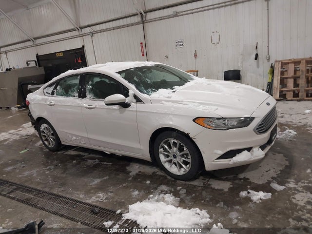 3FA6P0H78HR134733 Ford FUSION SE
