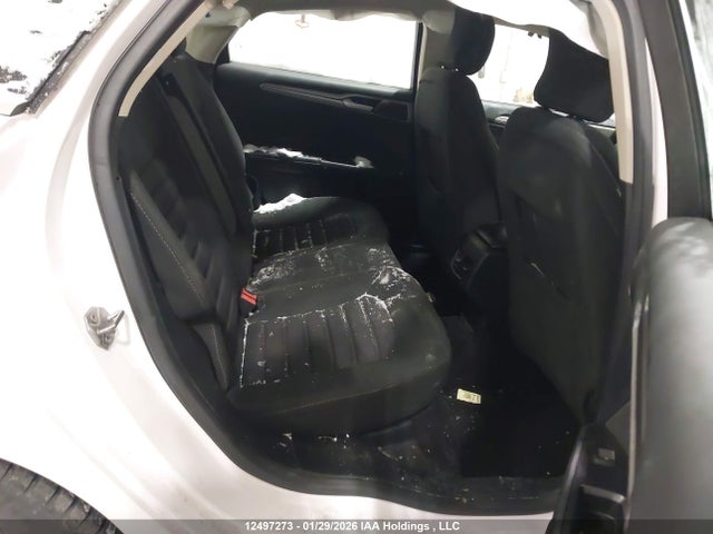 3FA6P0H78HR134733 Ford FUSION SE