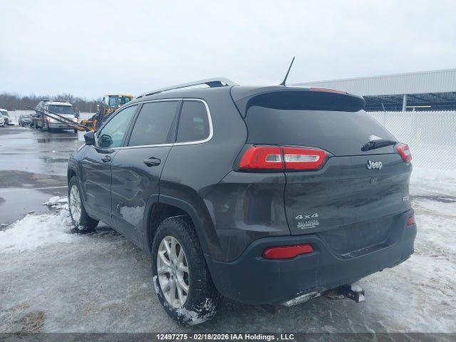 1C4PJMCSXFW540736 Jeep Cherokee Latitude