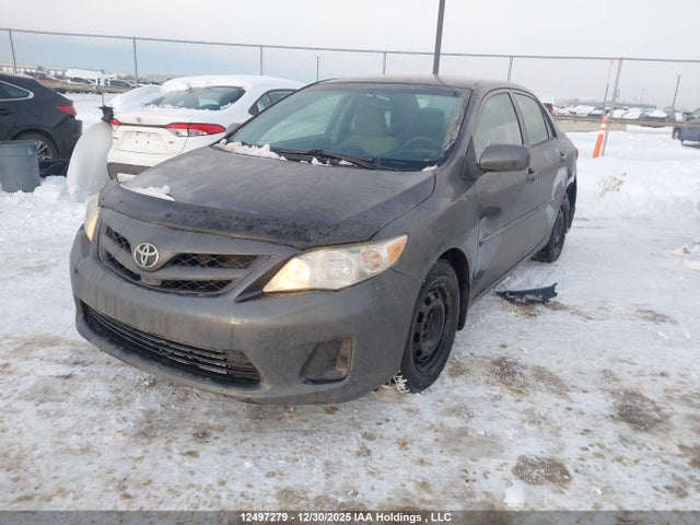 12497279 :رقم المزاد ، 2T1BU4EE6DC921272 vin ، 2013 Toyota Corolla S/le مزاد بيع