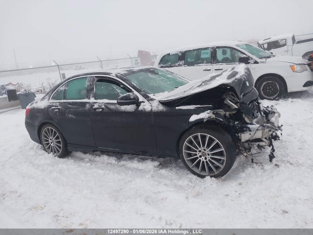55SWF4KB1JU270824 Mercedes-Benz C 300 4matic