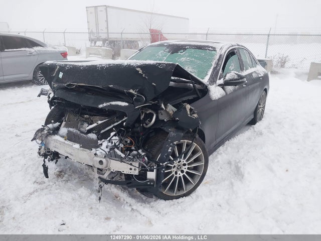 55SWF4KB1JU270824 Mercedes-Benz C 300 4matic