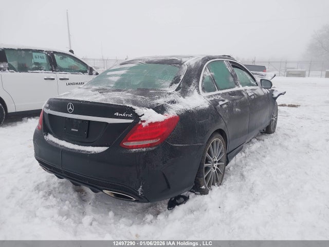 55SWF4KB1JU270824 Mercedes-Benz C 300 4matic