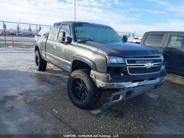 Продажа на аукционе авто 2005 Chevrolet Silverado K2500 Heavy Duty, vin: 1GCHK29295E281805, номер лота: 12497296
