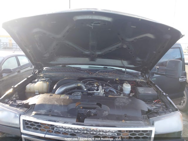 Продажа на аукционе авто 2005 Chevrolet Silverado K2500 Heavy Duty, vin: 1GCHK29295E281805, номер лота: 12497296