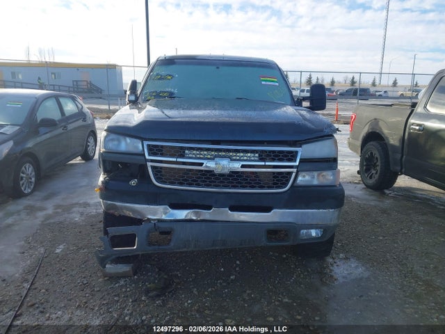 Продажа на аукционе авто 2005 Chevrolet Silverado K2500 Heavy Duty, vin: 1GCHK29295E281805, номер лота: 12497296
