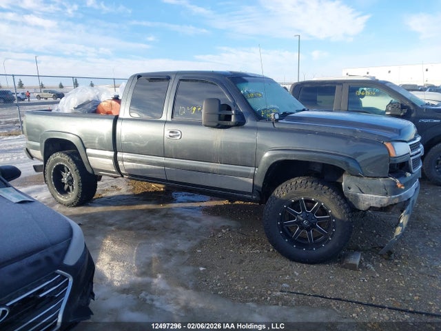 Продажа на аукционе авто 2005 Chevrolet Silverado K2500 Heavy Duty, vin: 1GCHK29295E281805, номер лота: 12497296