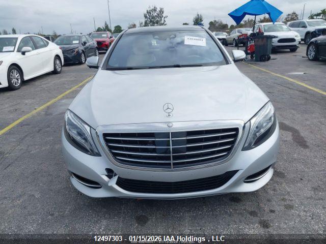 WDDUF8FB7GA230281 Mercedes-Benz S 550 4matic