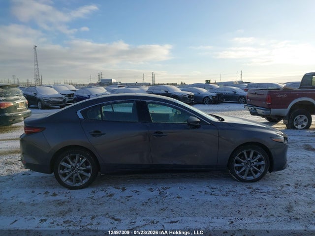 3MZBPBDM4LM126521 Mazda MAZDA3