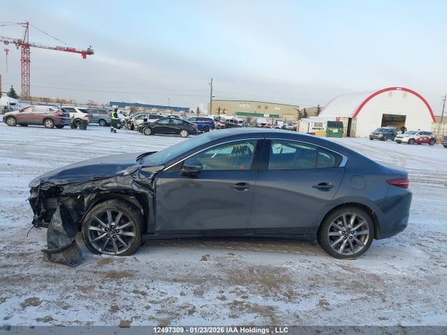 3MZBPBDM4LM126521 Mazda MAZDA3
