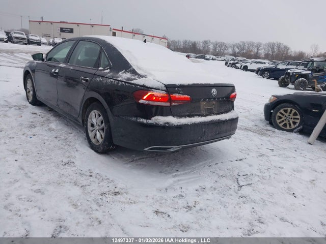 1VWAA7A31LC003475 Volkswagen Passat Comfortline