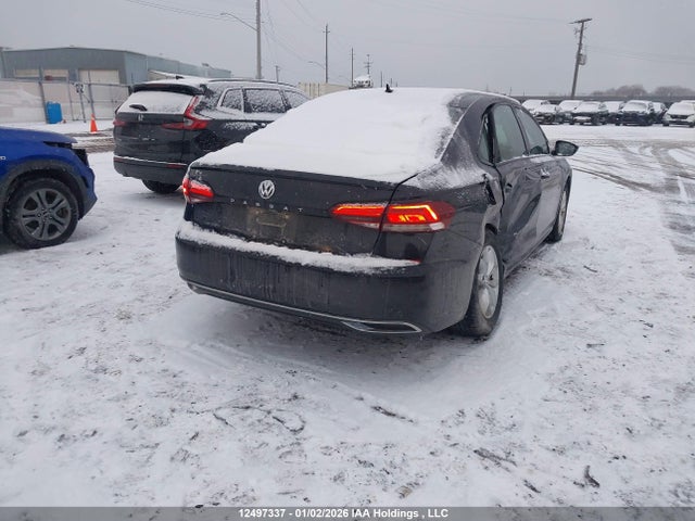 1VWAA7A31LC003475 Volkswagen Passat Comfortline