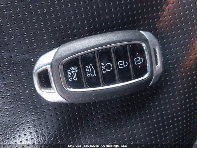 KMHLN4AG8MU067926 Hyundai ELANTRA SEL