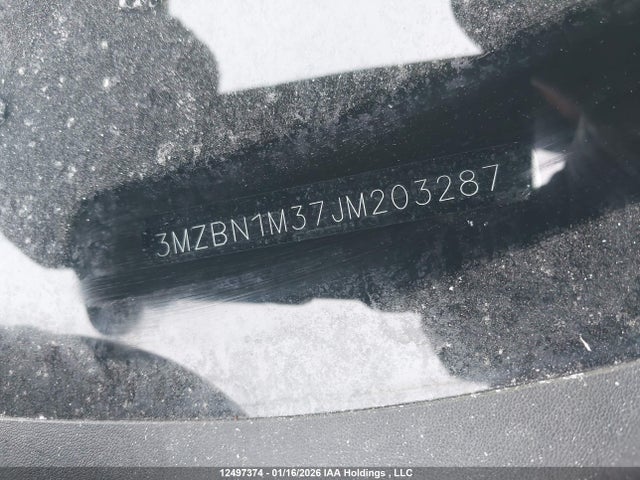 3MZBN1M37JM203287 Mazda Mazda3 Gt