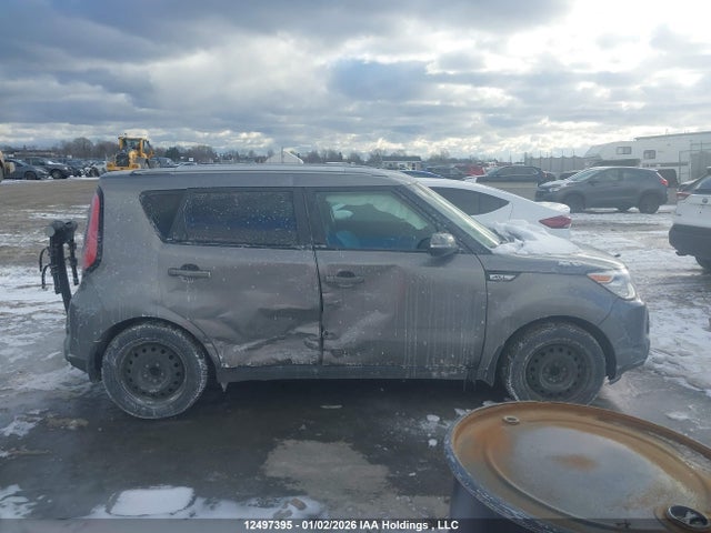 KNDJP3A58G7358881 KIA SOUL EX